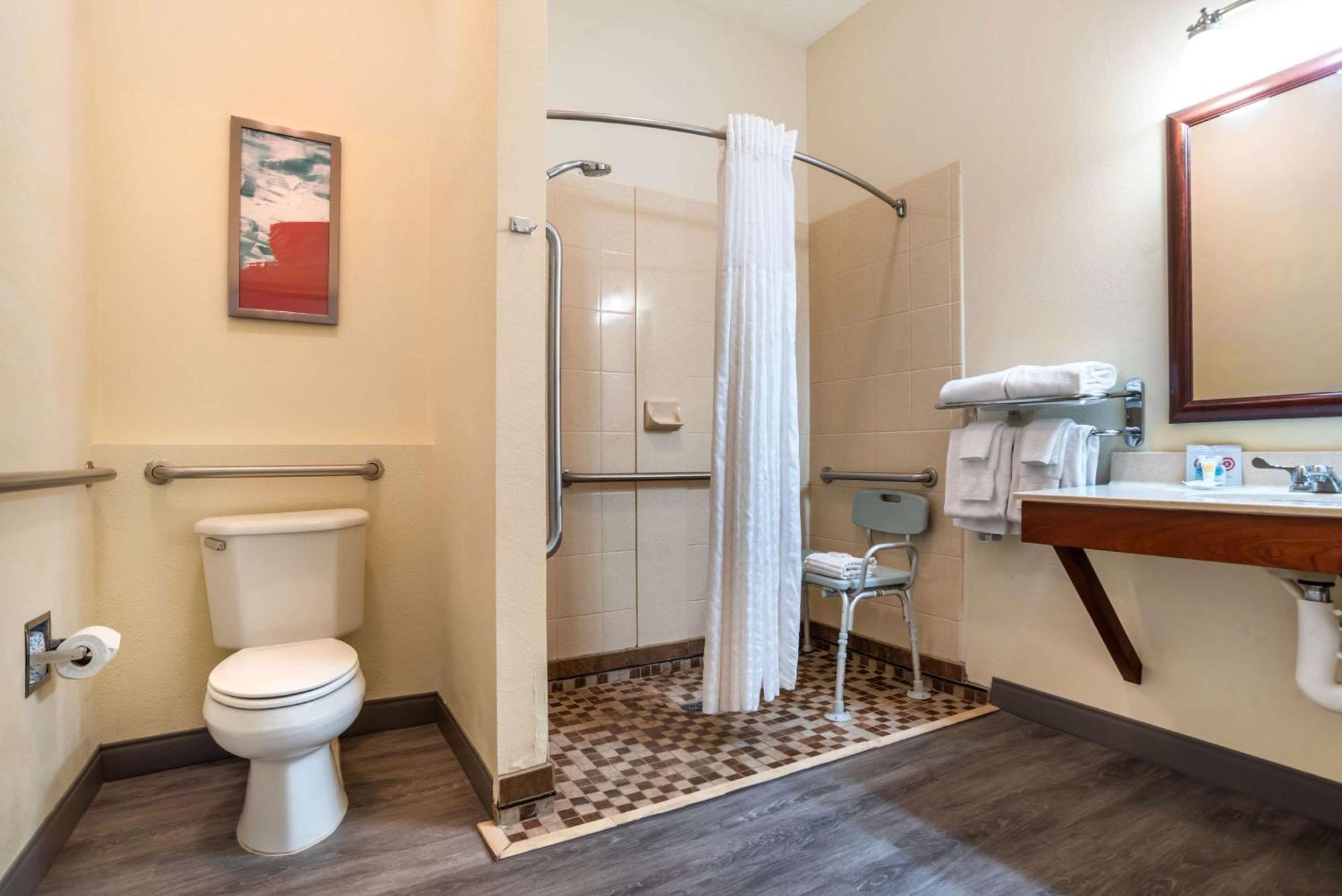 Comfort Inn & Suites Crestview Εξωτερικό φωτογραφία
